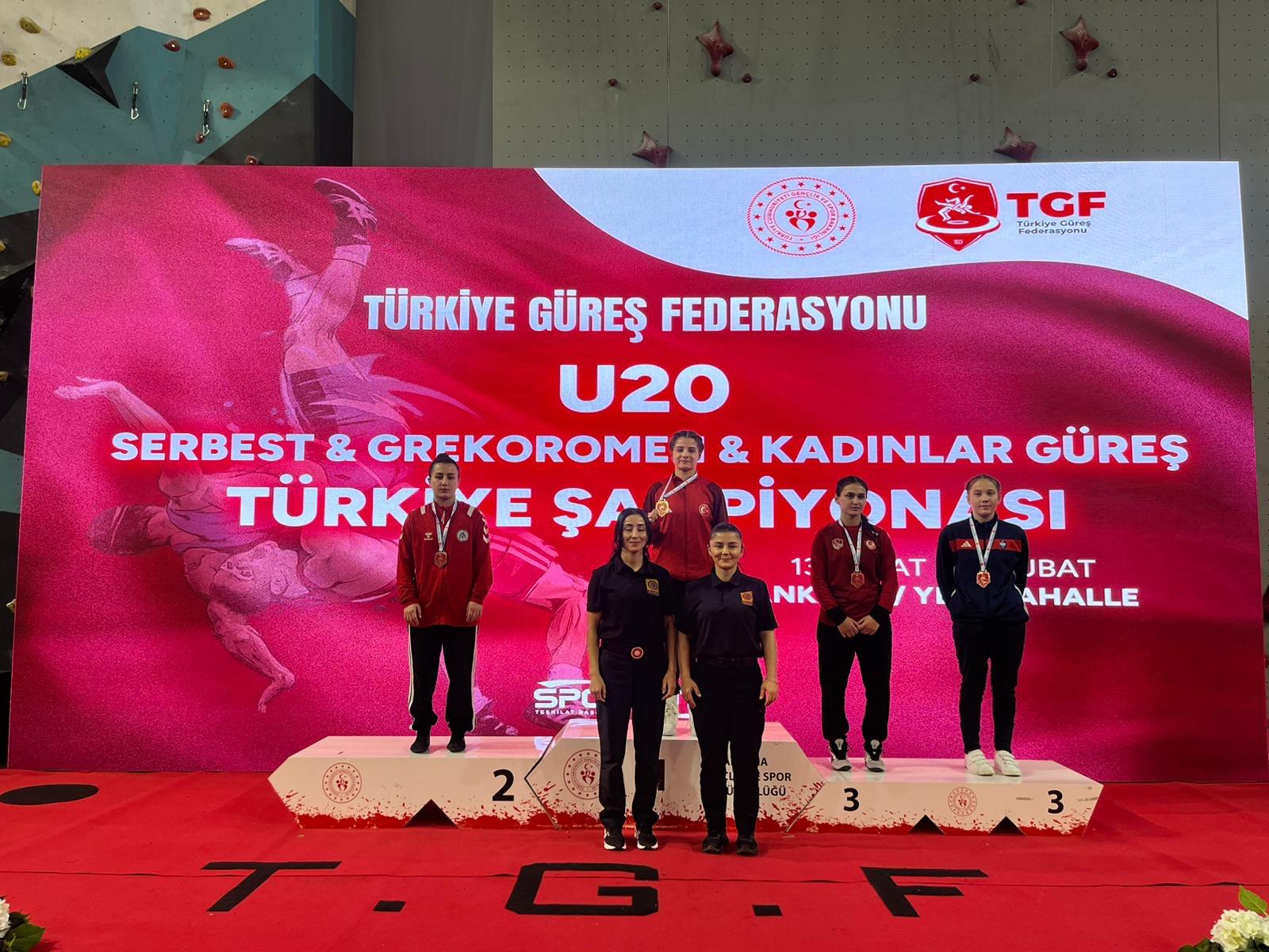 BOZOKLU ELİF SUDE ELMALI SİKLETİNDE TÜRKİYE ŞAMPİYONLUĞUNU KAZANDI