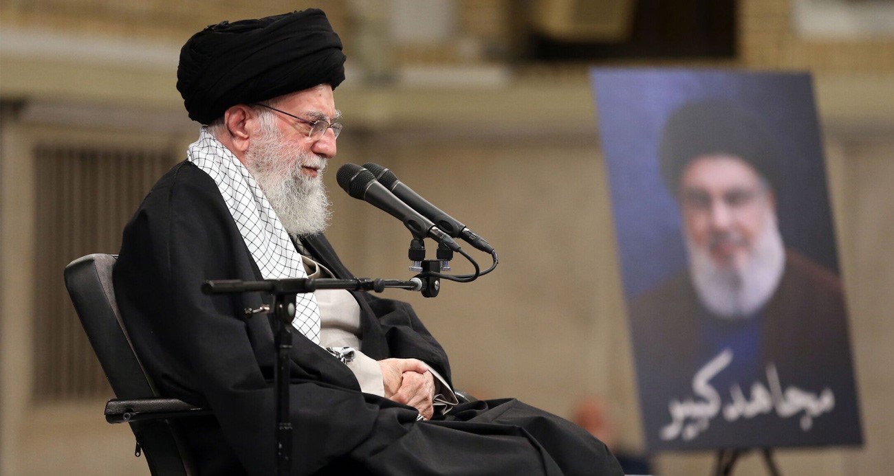 İRAN DİNİ LİDERİ HAMANEY’İN EŞİ HAYATINI KAYBETTİ