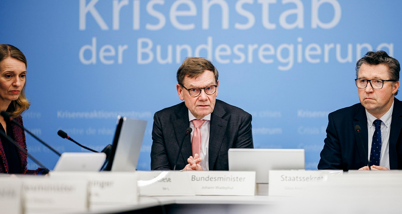 ALMANYA, ORTA DOĞU'DA MAHSUR KALAN VATANDAŞLARINI TAHLİYE EDECEK