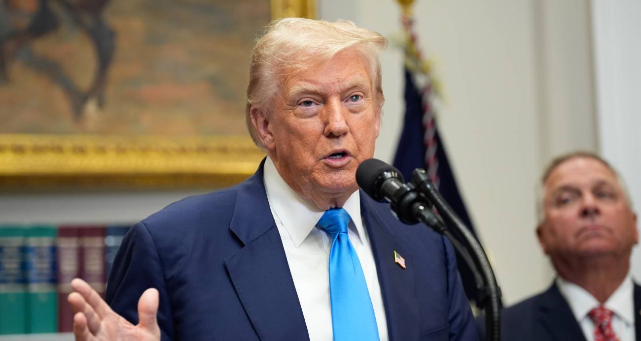 TRUMP: &QUOT;İRAN’IN NÜKLEER SİLAHLARA SAHİP OLMASINA ASLA İZİN VERMEYECEĞİM&QUOT; 