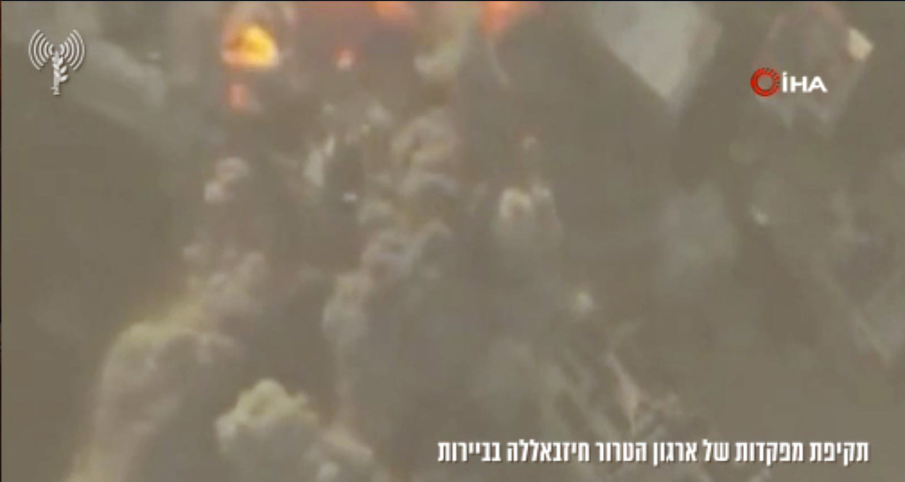 İSRAİL, LÜBNAN’DAKİ HİZBULLAH KARARGAHLARINA YAPILAN SALDIRILARIN GÖRÜNTÜLERİNİ YAYINLADI 