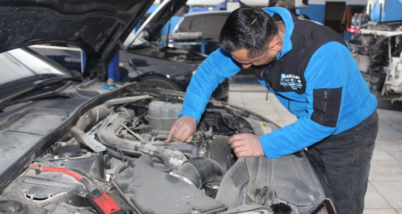 ARAÇ YANGINLARINDA ’YAKIT VE YAĞ KAÇAĞI’ DETAYI 