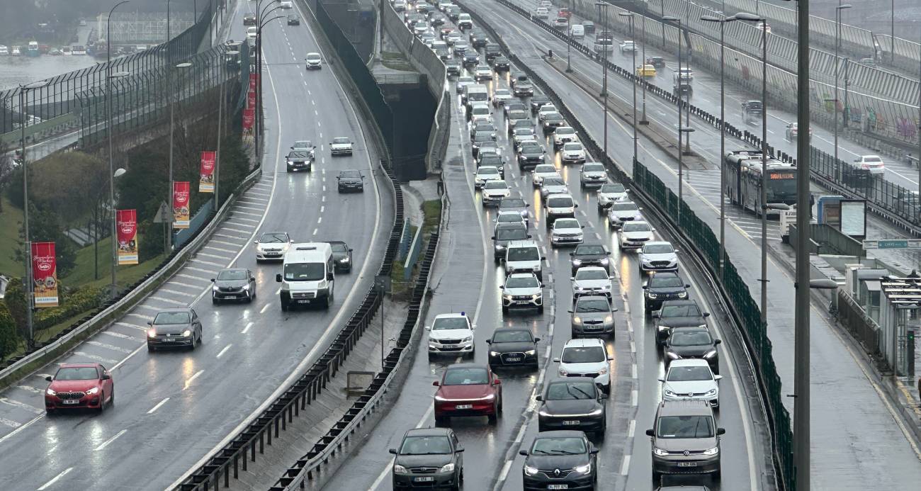 BAYRAMIN İKİNCİ GÜNÜNDE İSTANBUL’DA TRAFİK YOĞUNLUĞU