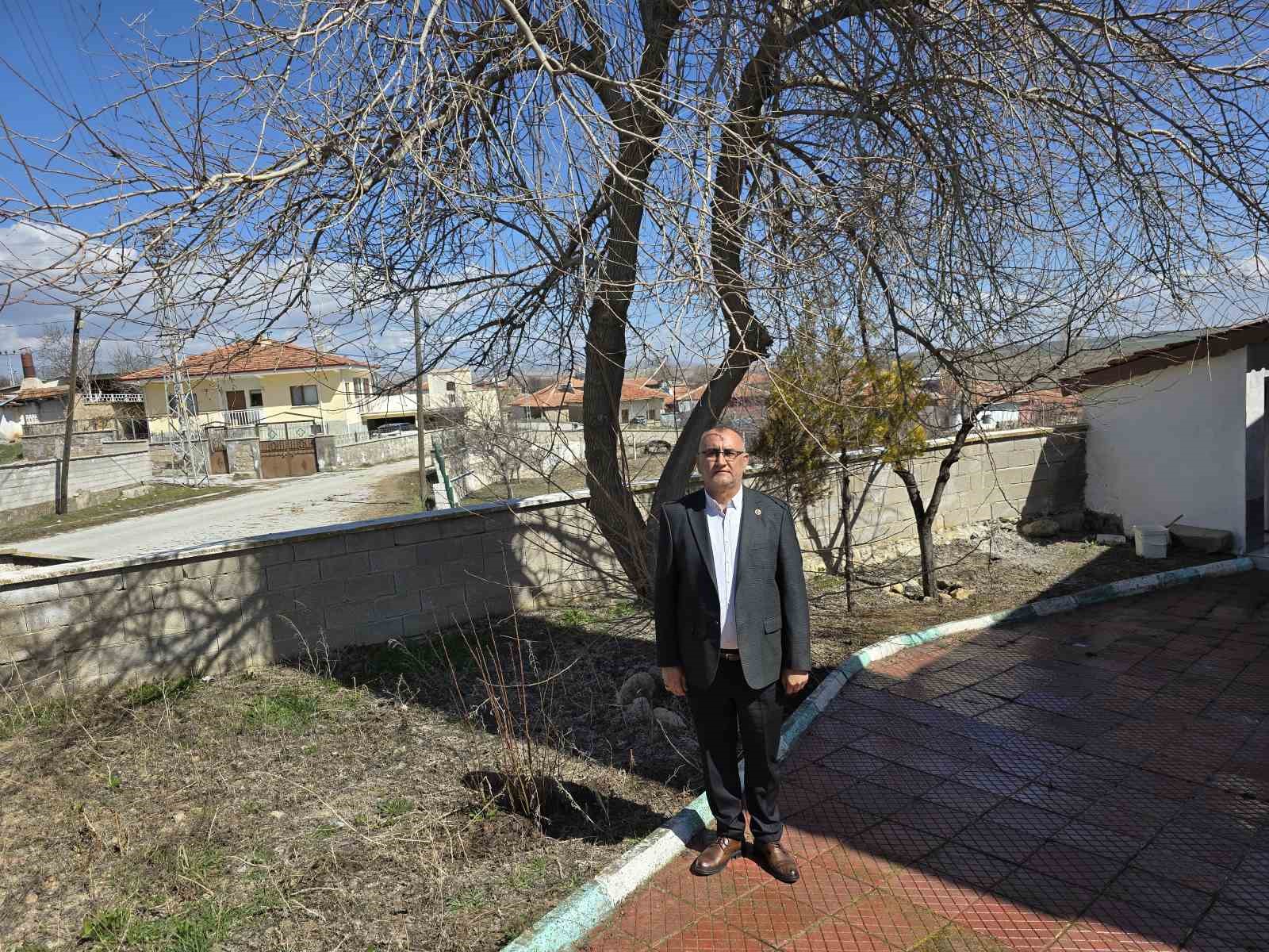 BÜYÜKİNCİRLİ KÖYÜNDE İNCİRİN YALNIZCA ADI KALDI 