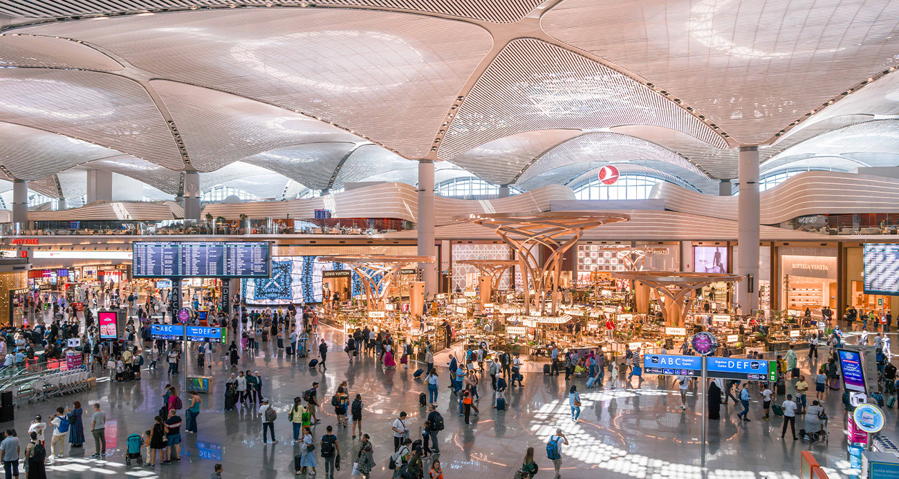 İSTANBUL HAVALİMANI BAYRAMDA 873 BİN 851 YOLCUYA EV SAHİPLİĞİ YAPTI