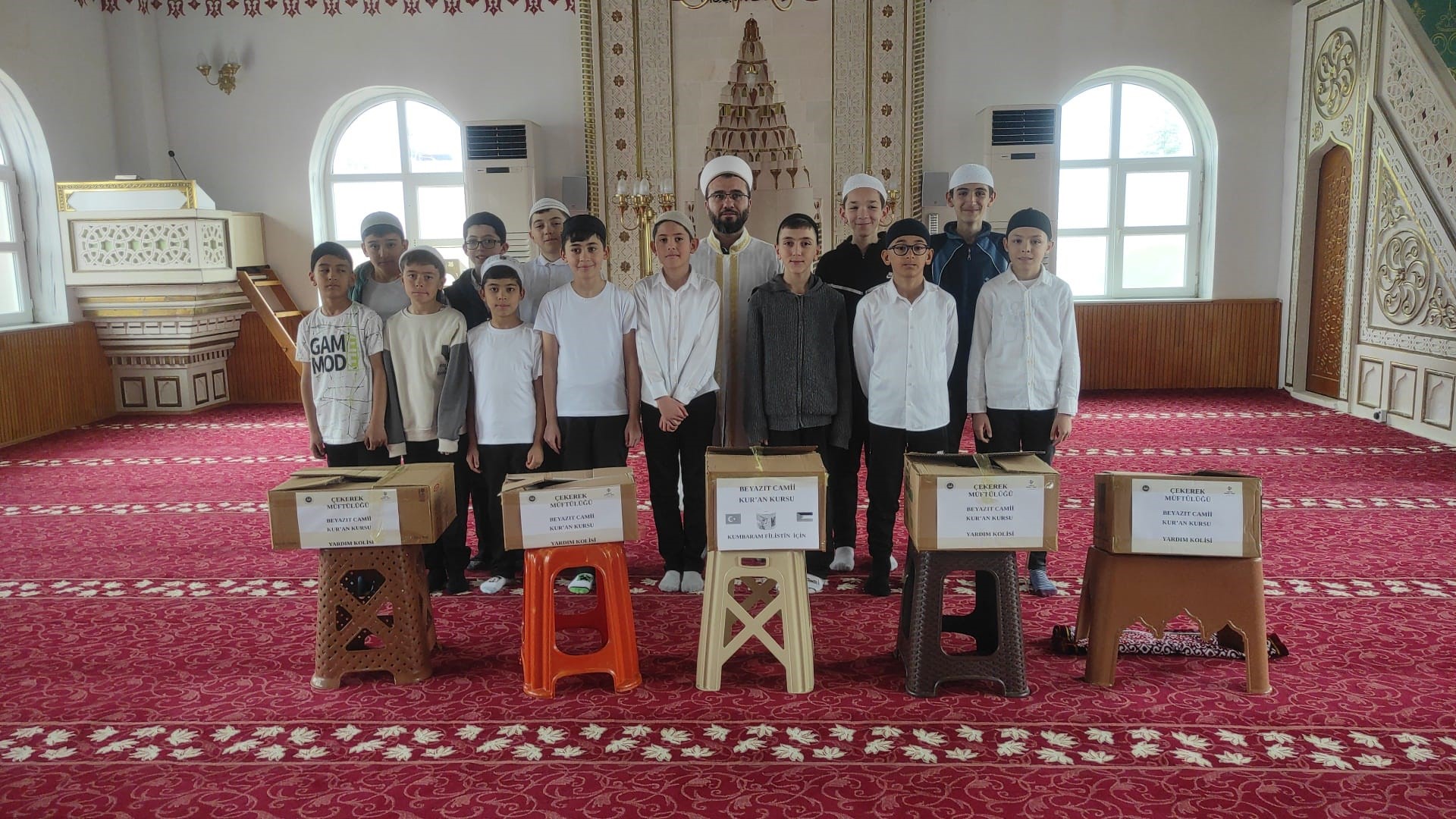 ÇEKEREK'TE MİNİK YÜREKLERDEN BÜYÜK VEFA