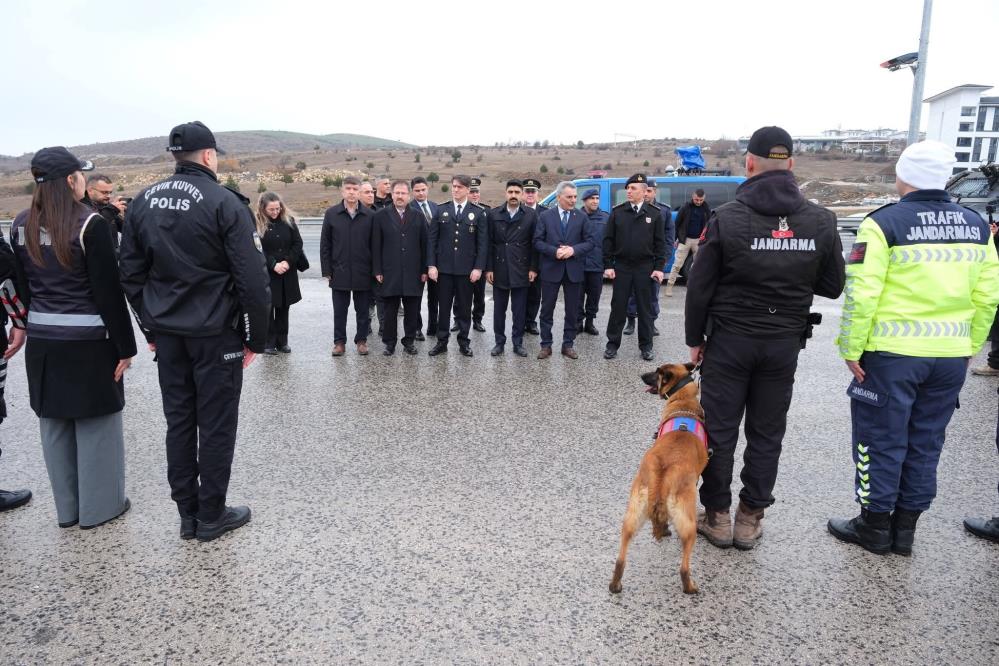 YOZGAT’TA HALKIN HUZURU İÇİN 1835 KAMU GÖREVLİSİ BAYRAM NÖBETİNDE