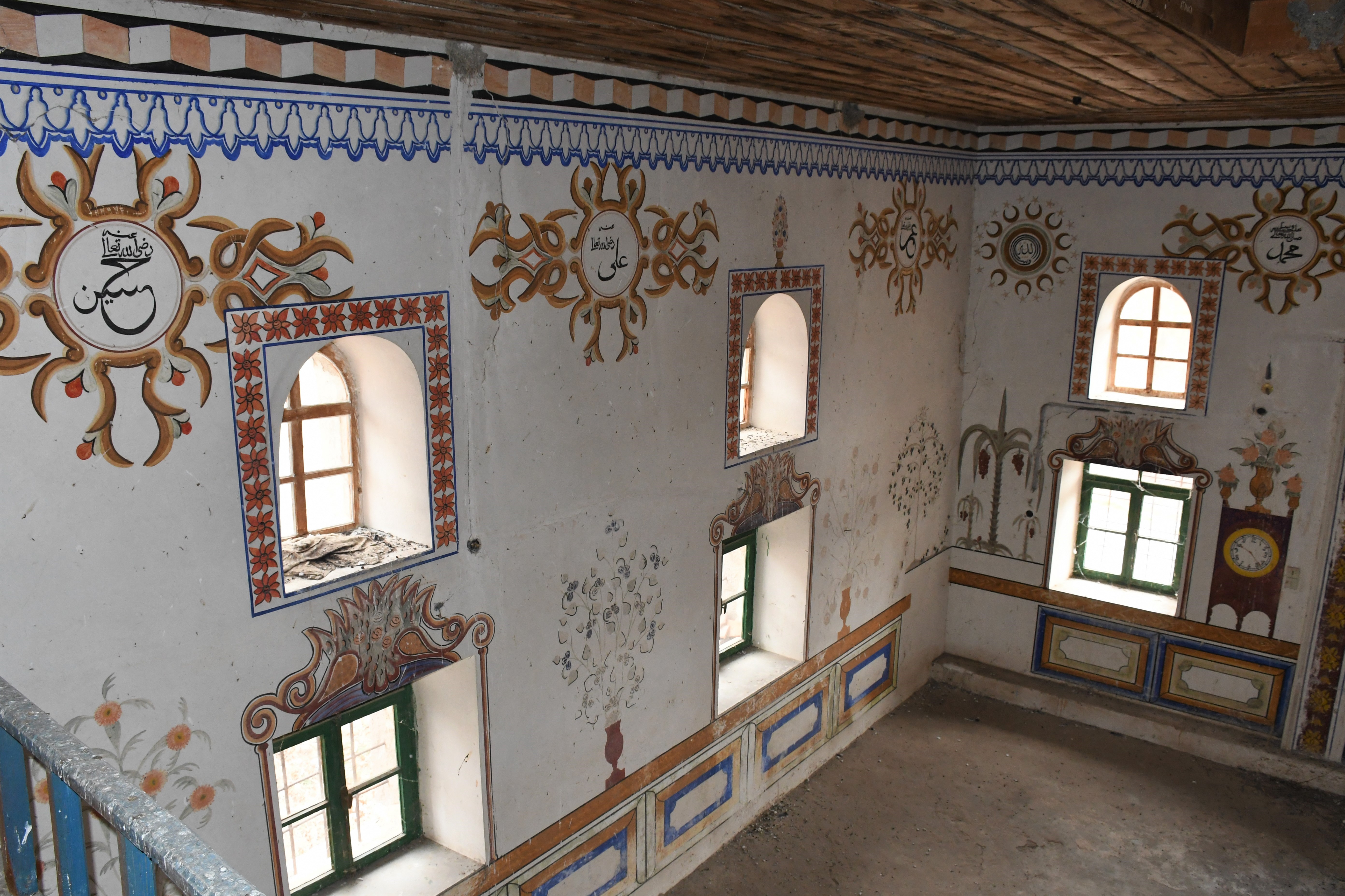 BAHÇECİK KÖYÜ CAMİİ RESTORE EDİLMEYİ BEKLİYOR