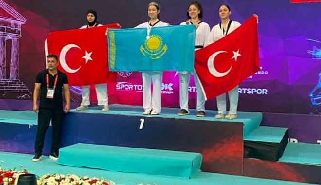 YOZGATLI BAŞARILI SPORCULARIMIZ 5 MADALYA DAHA KAZANDILAR