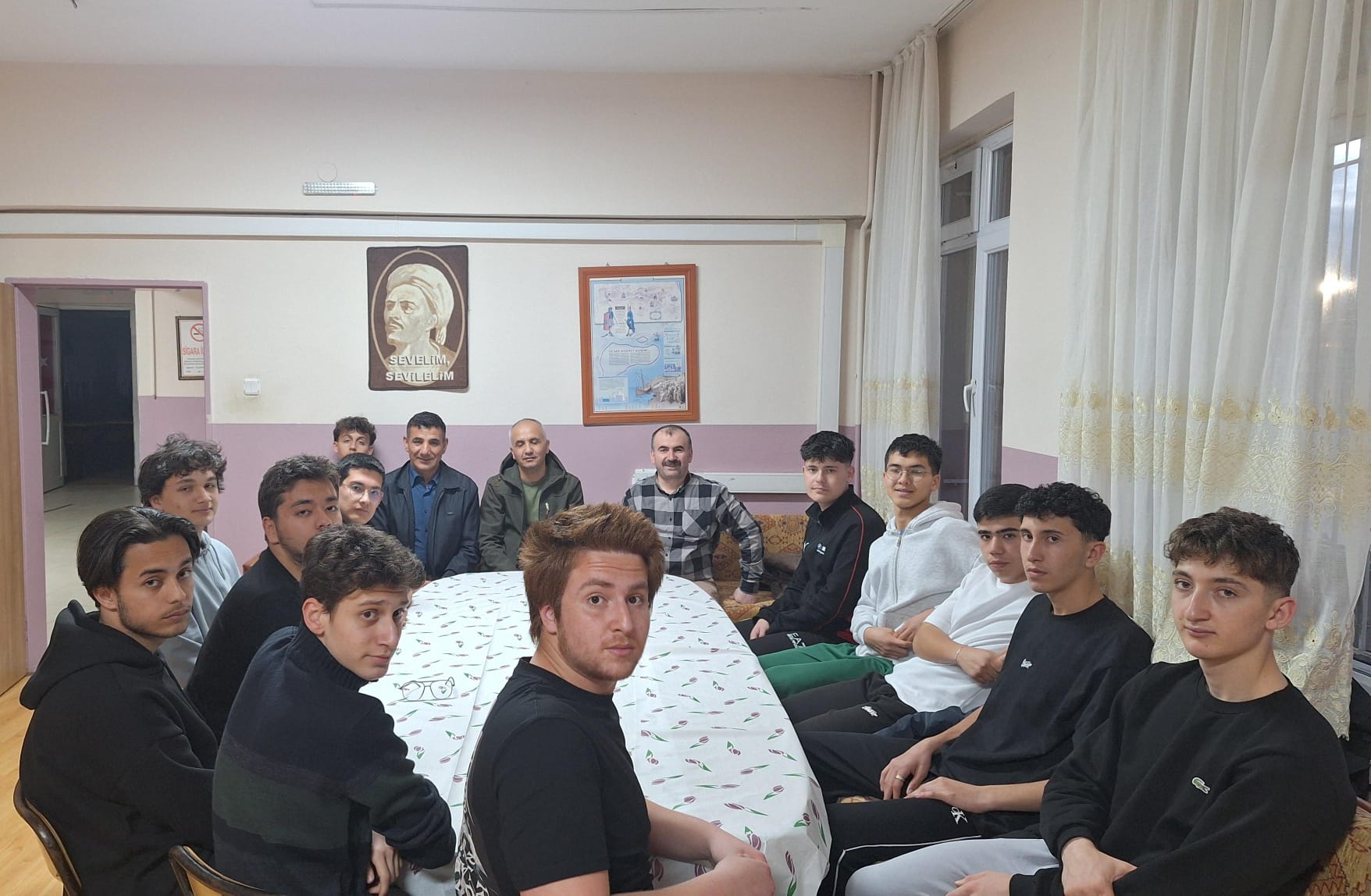 PROF.BÖYÜKATANIN ‘GENÇ AR-GE’ SÖYLEŞİLERİ YAYGINLAŞIYOR