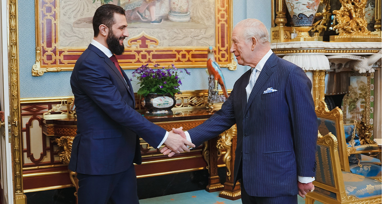 SURİYE DEVLET BAŞKANI EŞ-ŞARA, İNGİLTERE KRALI III. CHARLES İLE BİR ARAYA GELDİ 