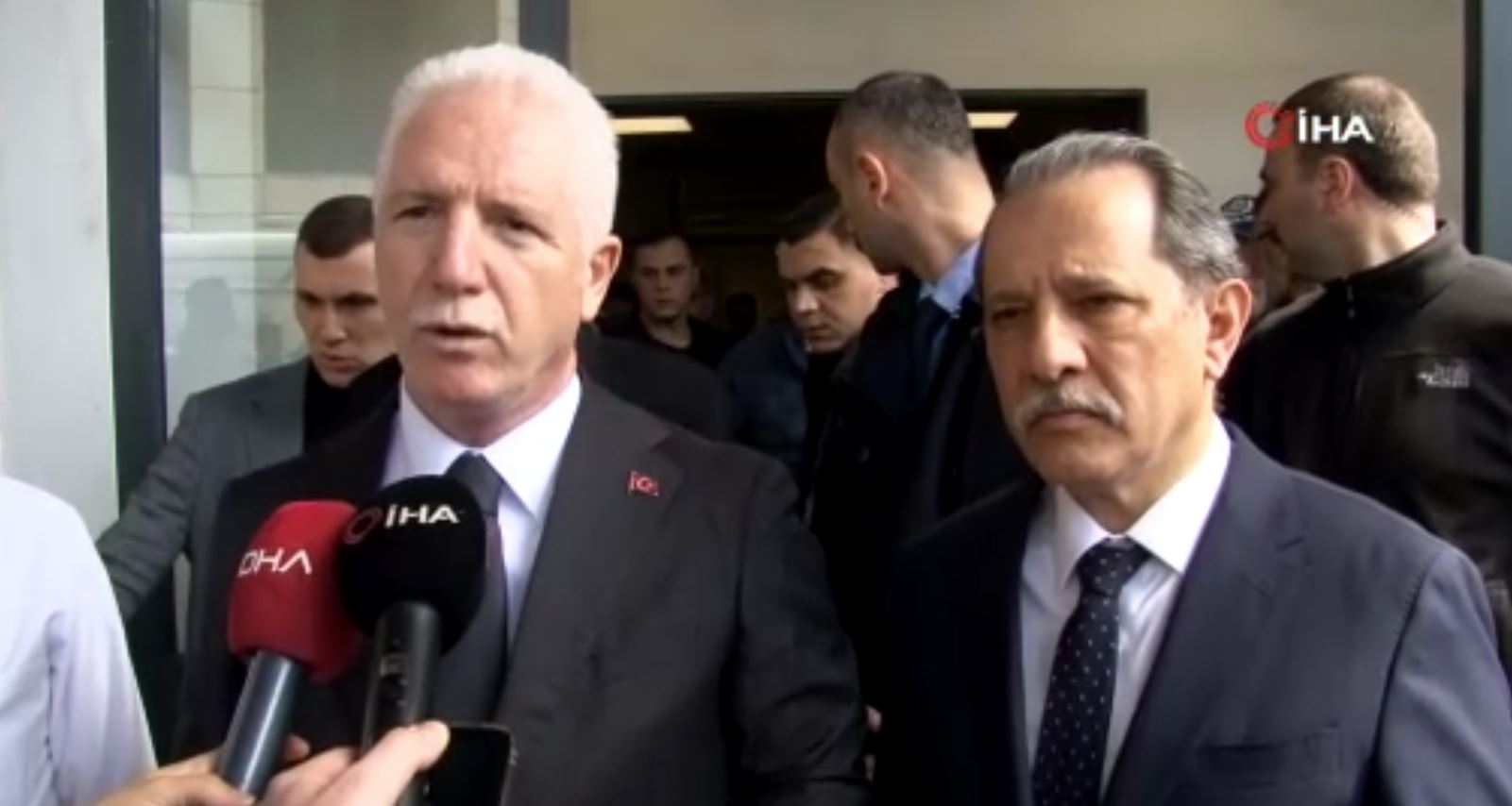 VALİ GÜL, YARALI 2 POLİSİ HASTANEDE ZİYARET ETTİ 