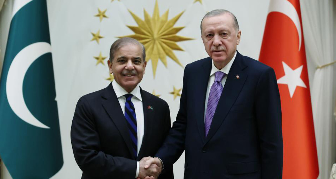 CUMHURBAŞKANI ERDOĞAN, PAKİSTAN BAŞBAKANI ŞERİF İLE TELEFONDA GÖRÜŞTÜ