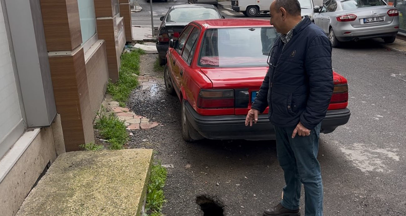 TEKİRDAĞ’IN ÇORLU İLÇESİNDE SOKAKTA FARELER CİRİT ATIYOR