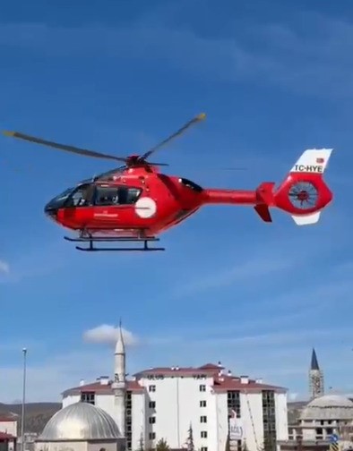 YOZGAT’TAKİ HASTA AMBULANS HELİKOPTERLE SEVK EDİLDİ