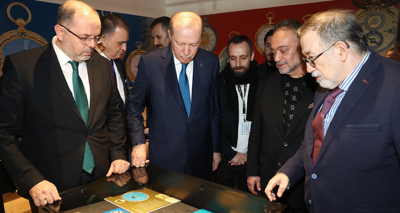 CUMHURBAŞKANI ERDOĞAN, ‘MUHTEŞEM CEP SAATLERİ KOLEKSİYONU’ SERGİSİNİ GEZDİ 