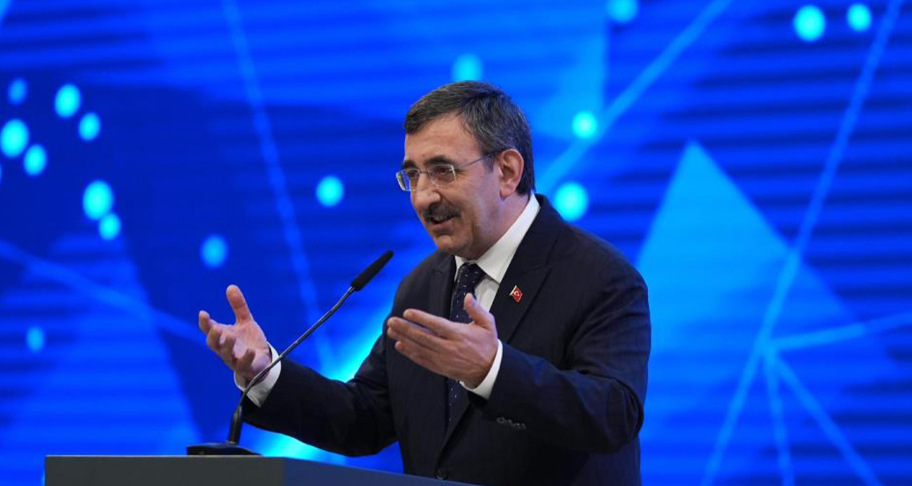 CUMHURBAŞKANI YARDIMCISI YILMAZ: &QUOT;NETANYAHU’NUN CUMHURBAŞKANIMIZA YÖNELİK İFADELERİ SUÇLULUK PSİKOLOJİSİNİN DIŞA VURUMU OLUP, YOK HÜKMÜNDEDİR&QUOT; 