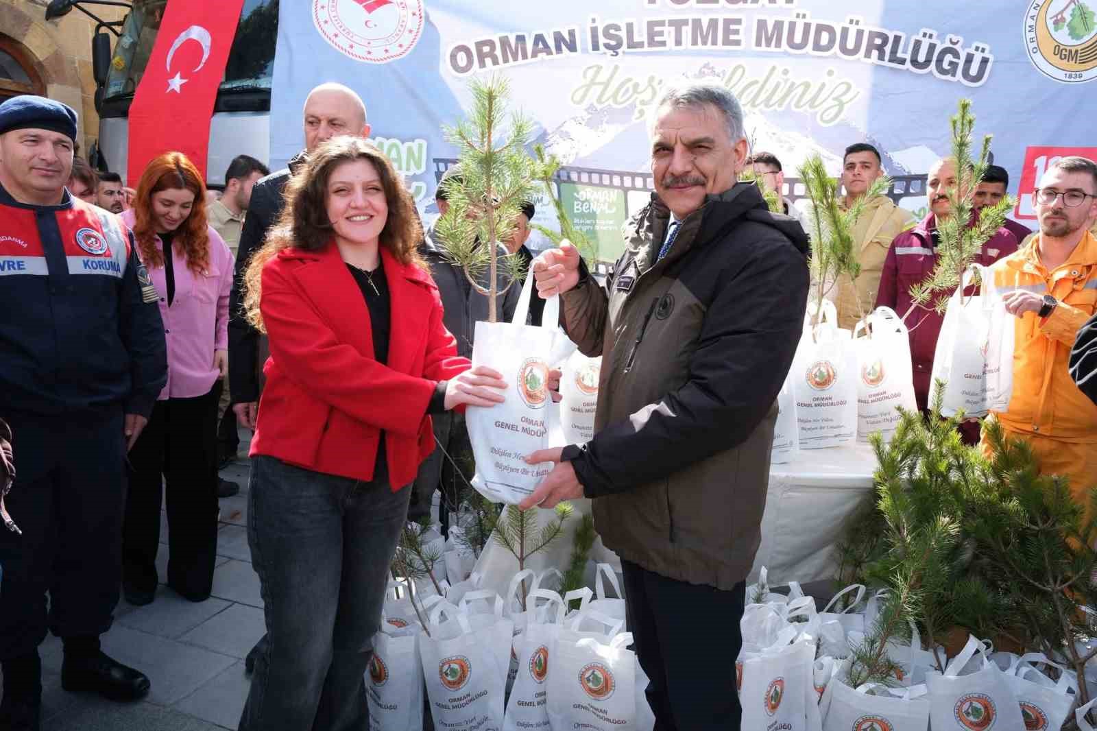 YOZGAT’I AĞAÇLANDIRMA VE YEŞİLLENDİRME SEFERBERLİĞİNE FİDAN KATKISI