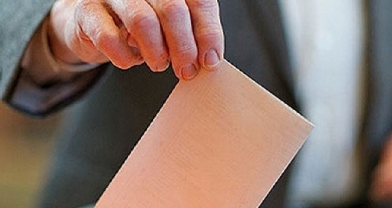 BULGARİSTAN’DA MECLİSTE 5 PARTİ YER ALACAK 