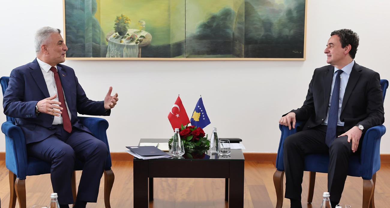TİCARET BAKANI BOLAT, KOSOVA BAŞBAKANI KURTİ İLE BİR ARAYA GELDİ 