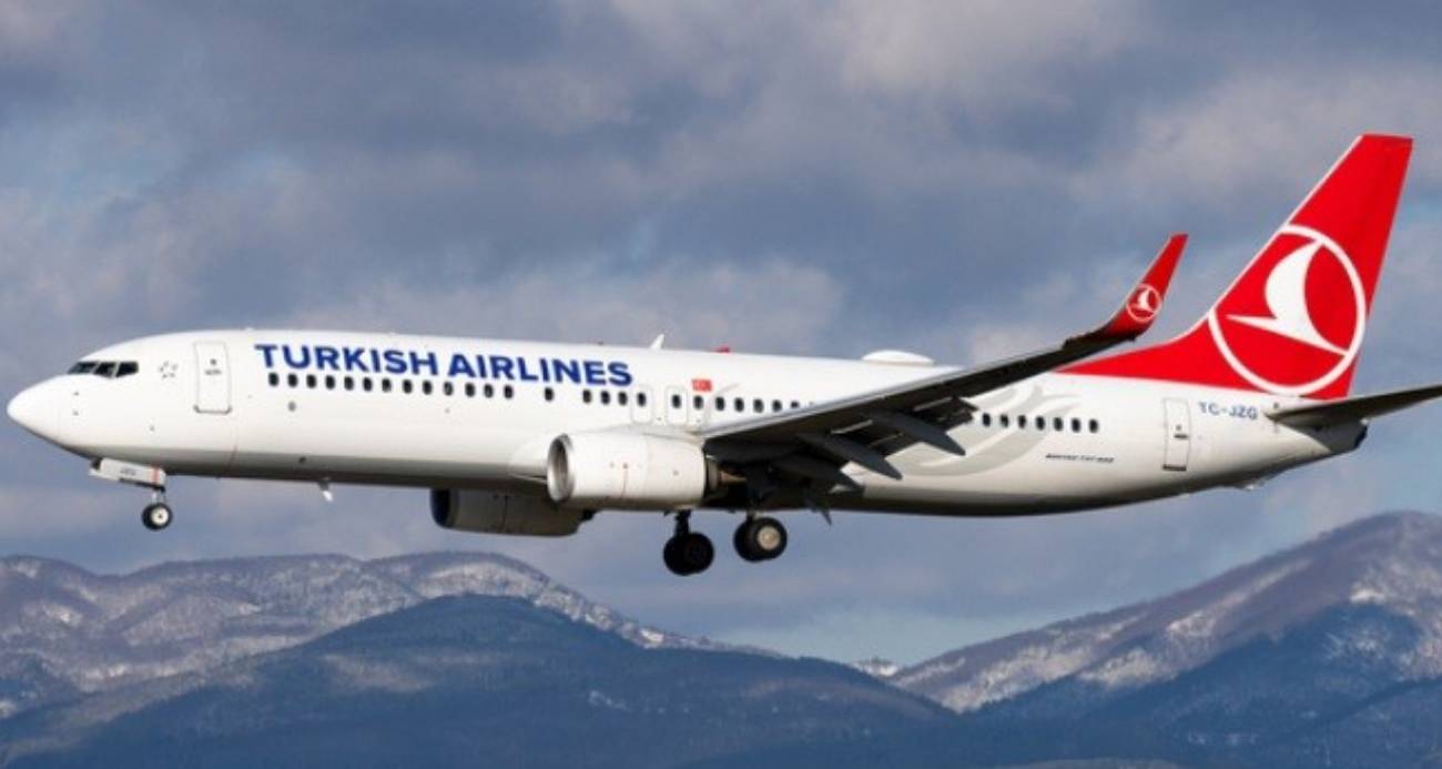 İRAN’DA MAHSUR KALAN THY UÇAĞI YURDA DÖNDÜ 