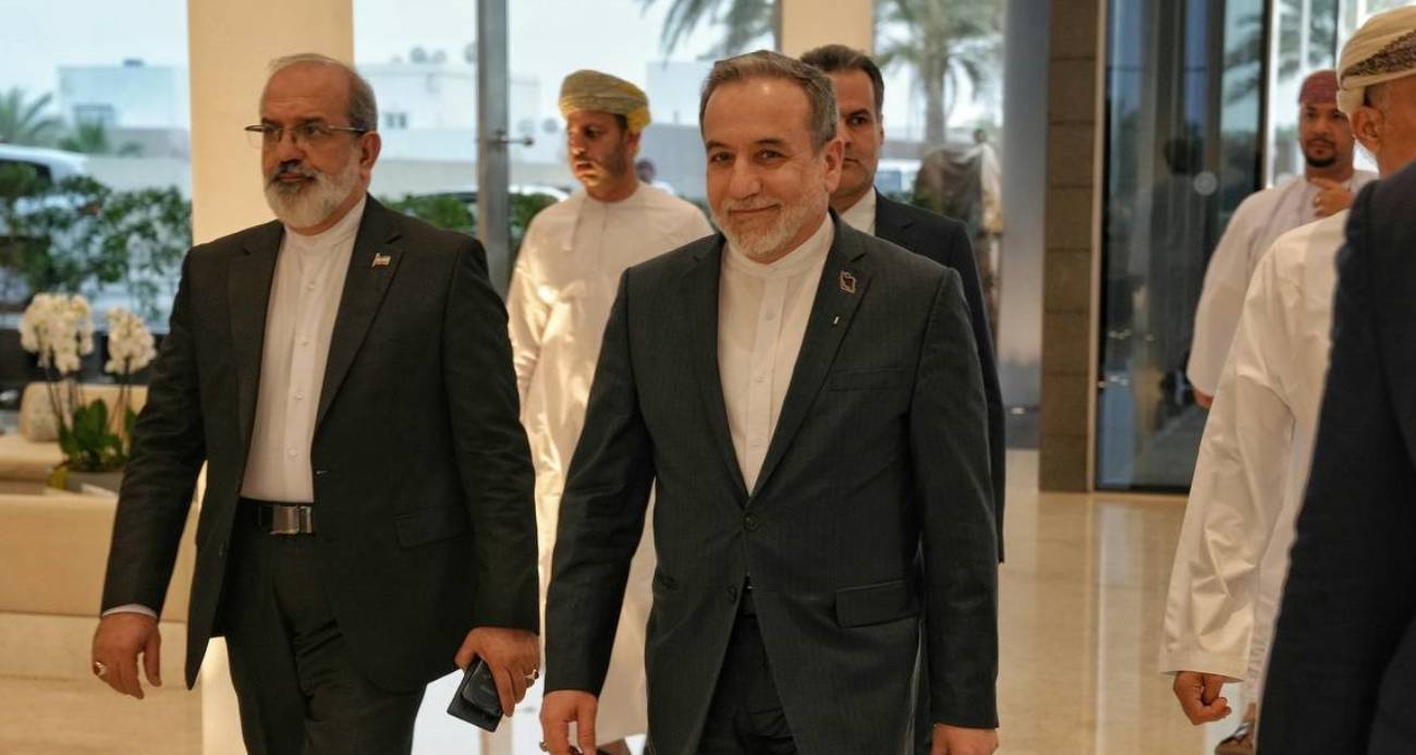 İRAN DIŞİŞLERİ BAKANI ARAKÇİ İSLAMABAD'DA 