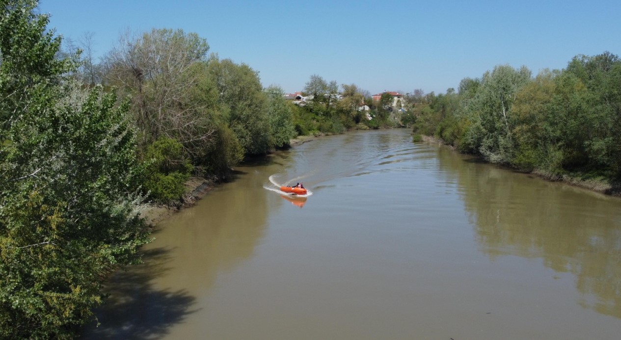 NEHRE DÜŞEN ÇOCUK İÇİN ARAMA ÇALIŞMALARI 6 GÜNDÜR SÜRÜYOR 