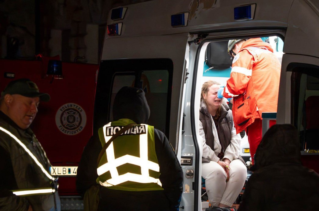 RUSYA, ODESSA’YI VURDU: 10 YARALI 