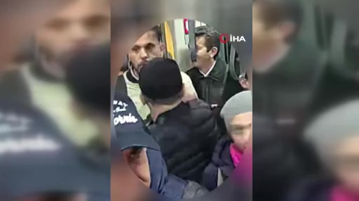 İSTANBUL’DA 2 HIRSIZ METRO VE TRAMVAYLARDA TURİSTLERİN PARALARINI ÇALDI: O ANLAR KAMERADA 