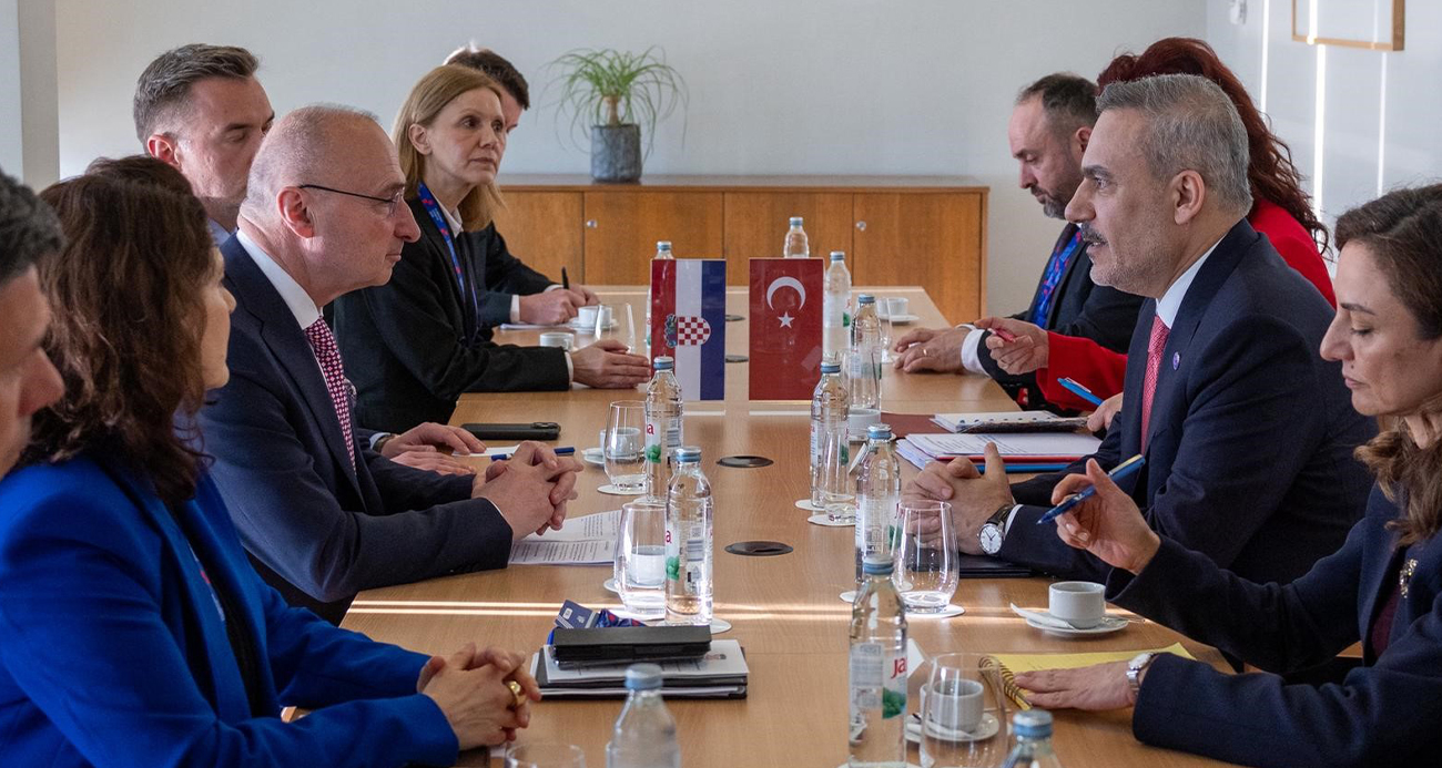 DIŞİŞLERİ BAKANI FİDAN, HIRVAT MEVKİDAŞI GRLİC-RADMAN İLE BİR ARAYA GELDİ 
