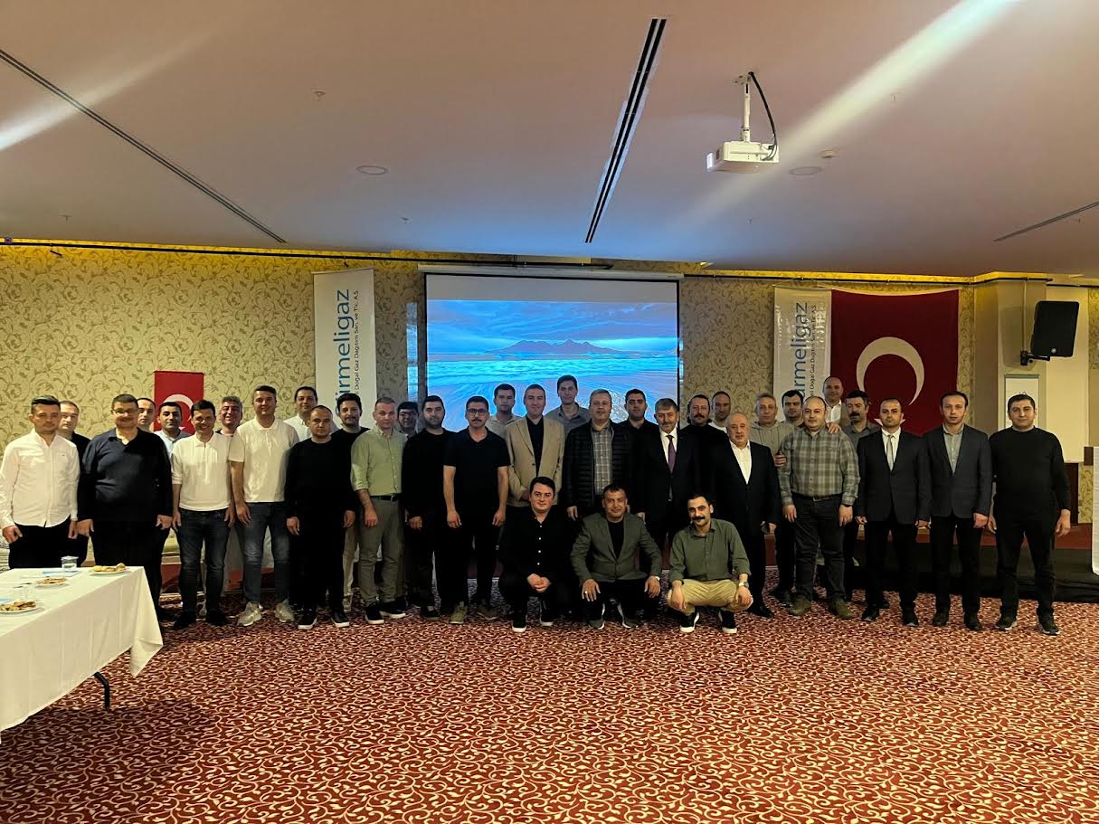 SÜRMELİGAZ DOĞALGAZ HİZMET KALİTESİNİ ARTIRMA  AMAÇLI ÇALIŞTAY DÜZENLEDİ