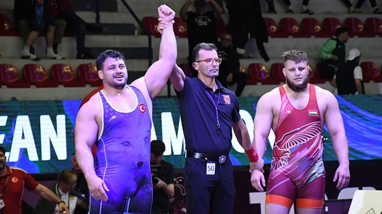 HEMŞEHRİMİZ RIZA KAYAALP 13.KEZ AVRUPA ŞAMPİYONLUĞUNU KAZANARAK TARİH YAZDI