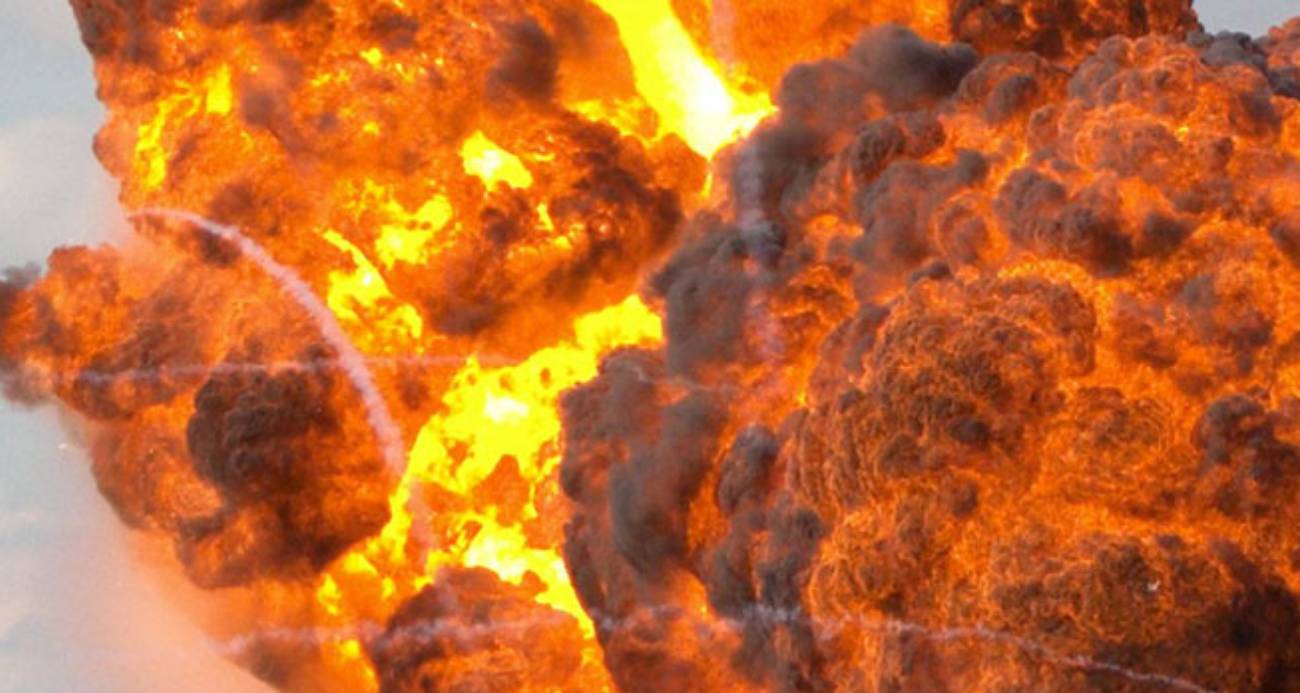 İRAN’DA PATLAMAMIŞ MÜHİMMATLARIN İMHASI SIRASINDA PATLAMA: 14 ÖLÜ 