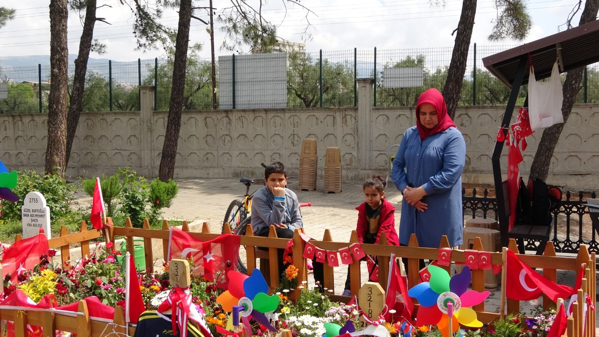 KAHRAMANMARAŞ’TA OKUL SALDIRISINDA ÖLENLER UNUTULMUYOR 