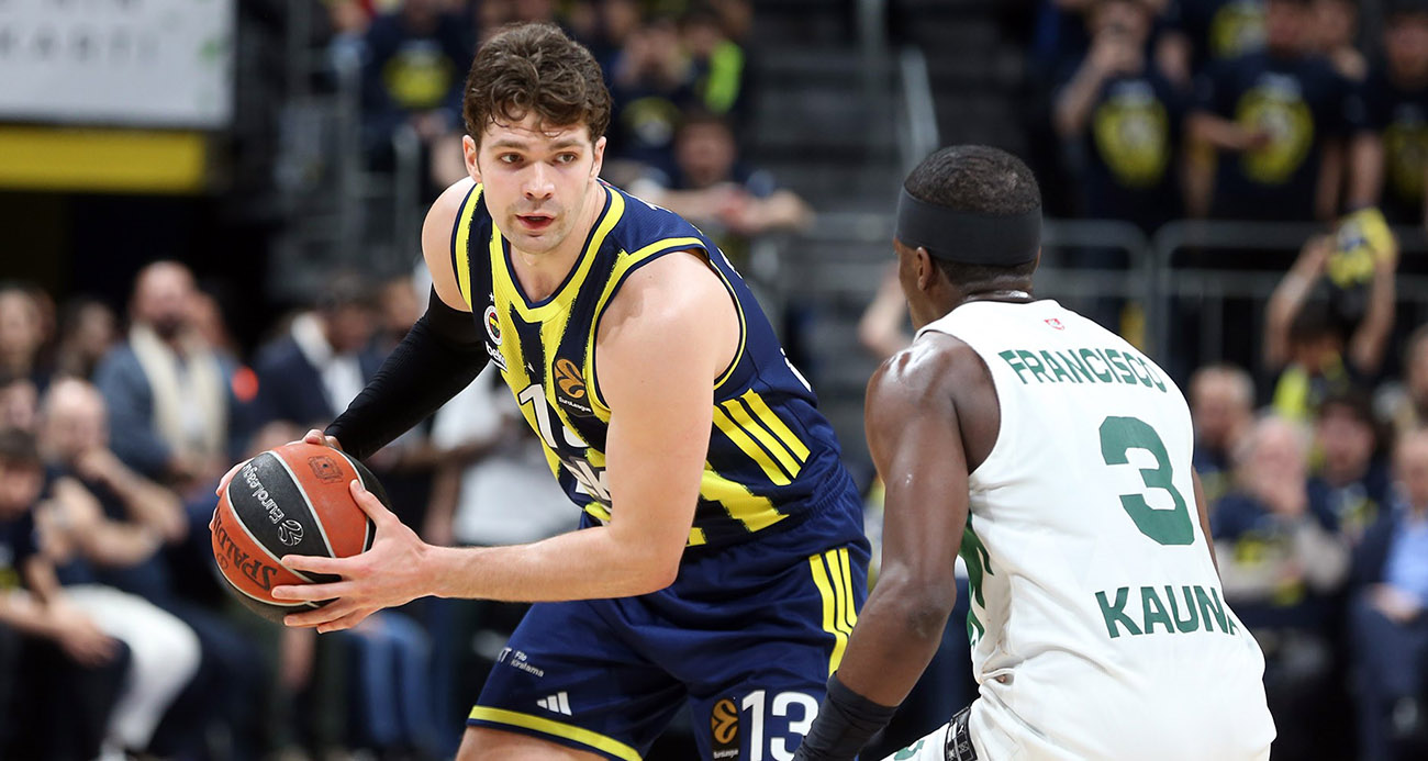 FENERBAHÇE, 8. KEZ FİNAL FOUR İÇİN PARKEDE 