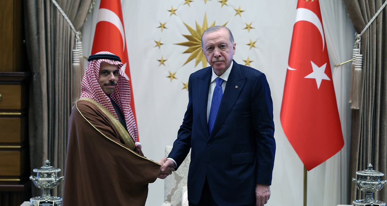 CUMHURBAŞKANI ERDOĞAN, SUUDİ ARABİSTAN DIŞİŞLERİ BAKANI FERHAN’I KABUL ETTİ 