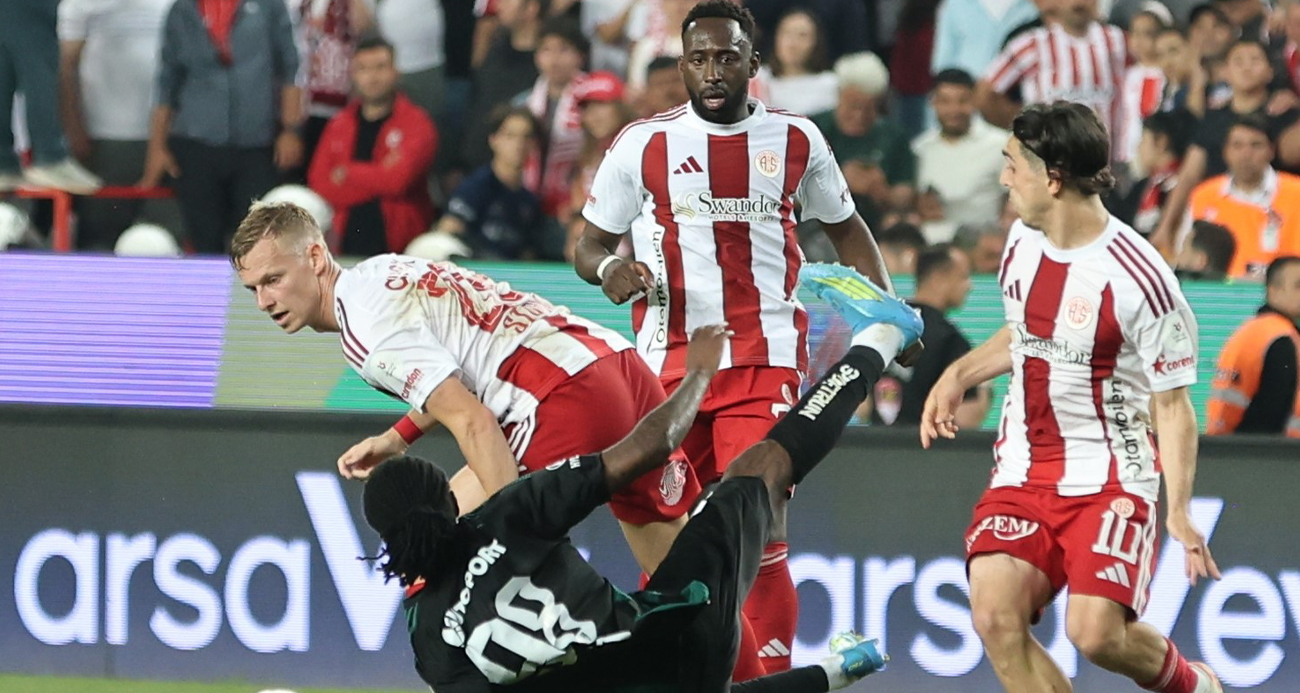 SÜPER LİG’E VEDA EDEN SON TAKIM ANTALYASPOR OLDU 