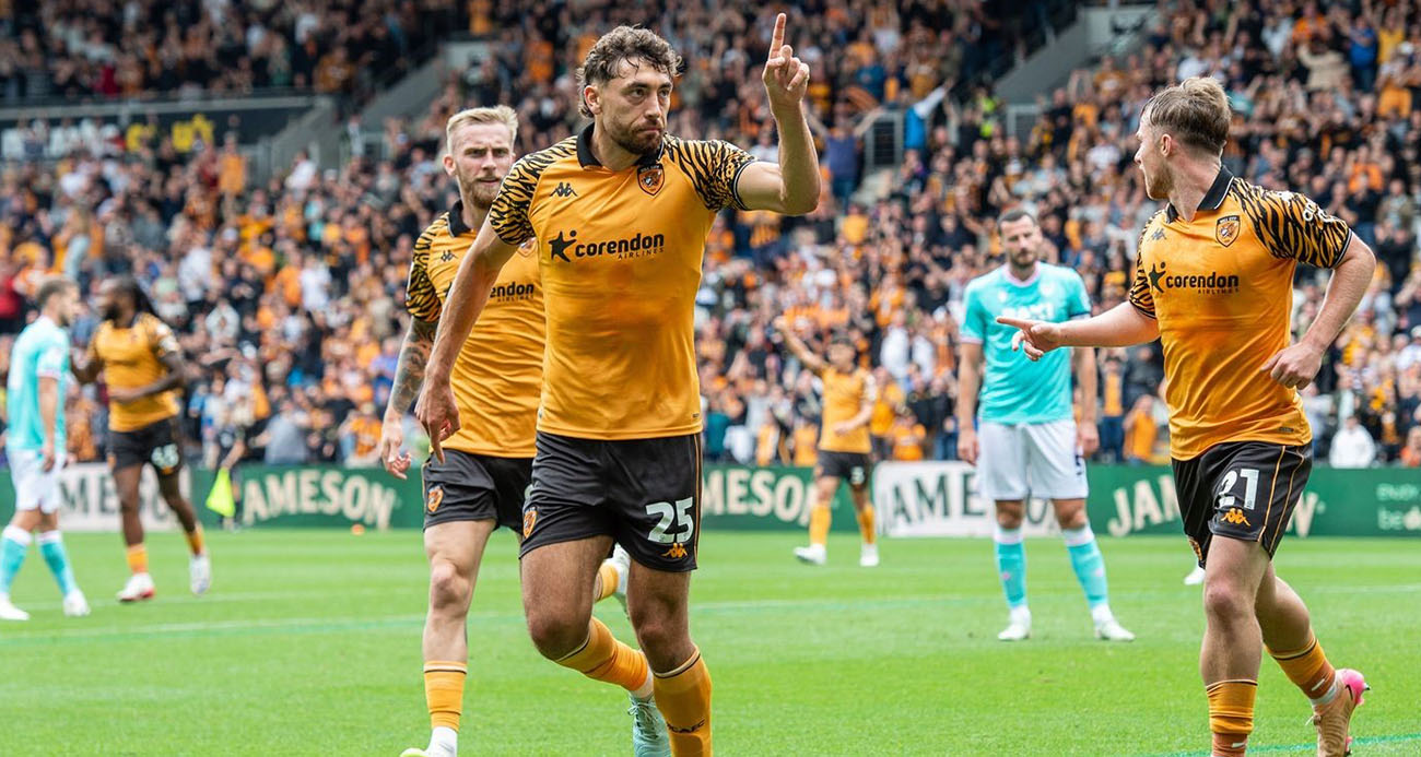 HULL CİTY, PREMİER LİG İÇİN SAHAYA ÇIKACAK 