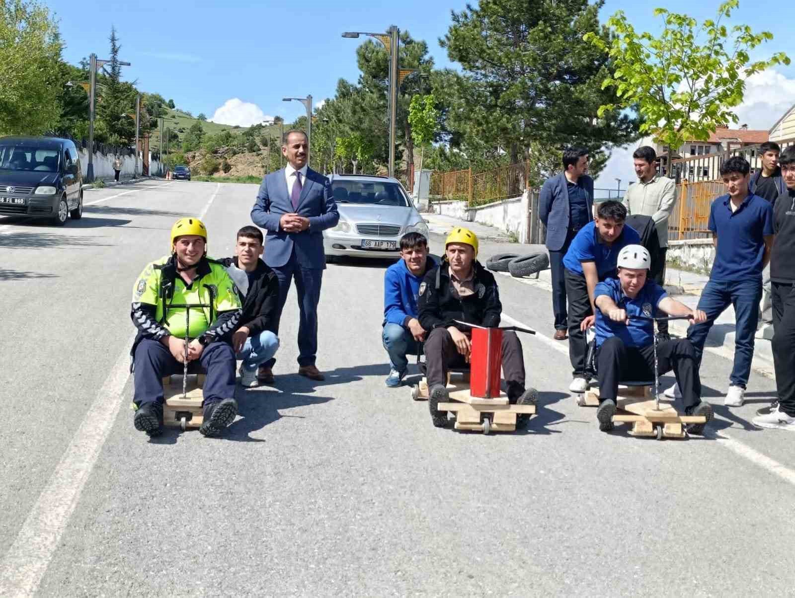 TORNET ŞENLİĞİ EĞLENCELİ ANLARA SAHNE OLDU