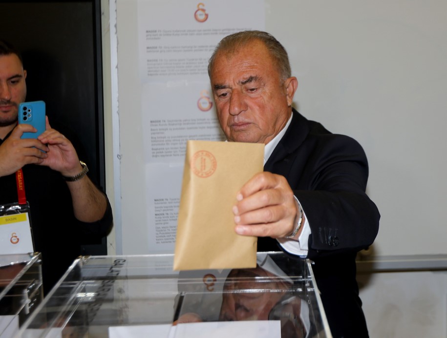 FATİH TERİM: &QUOT;DOĞRU BİR ŞEYE KARAR VERİLMESİ LAZIM&QUOT; 