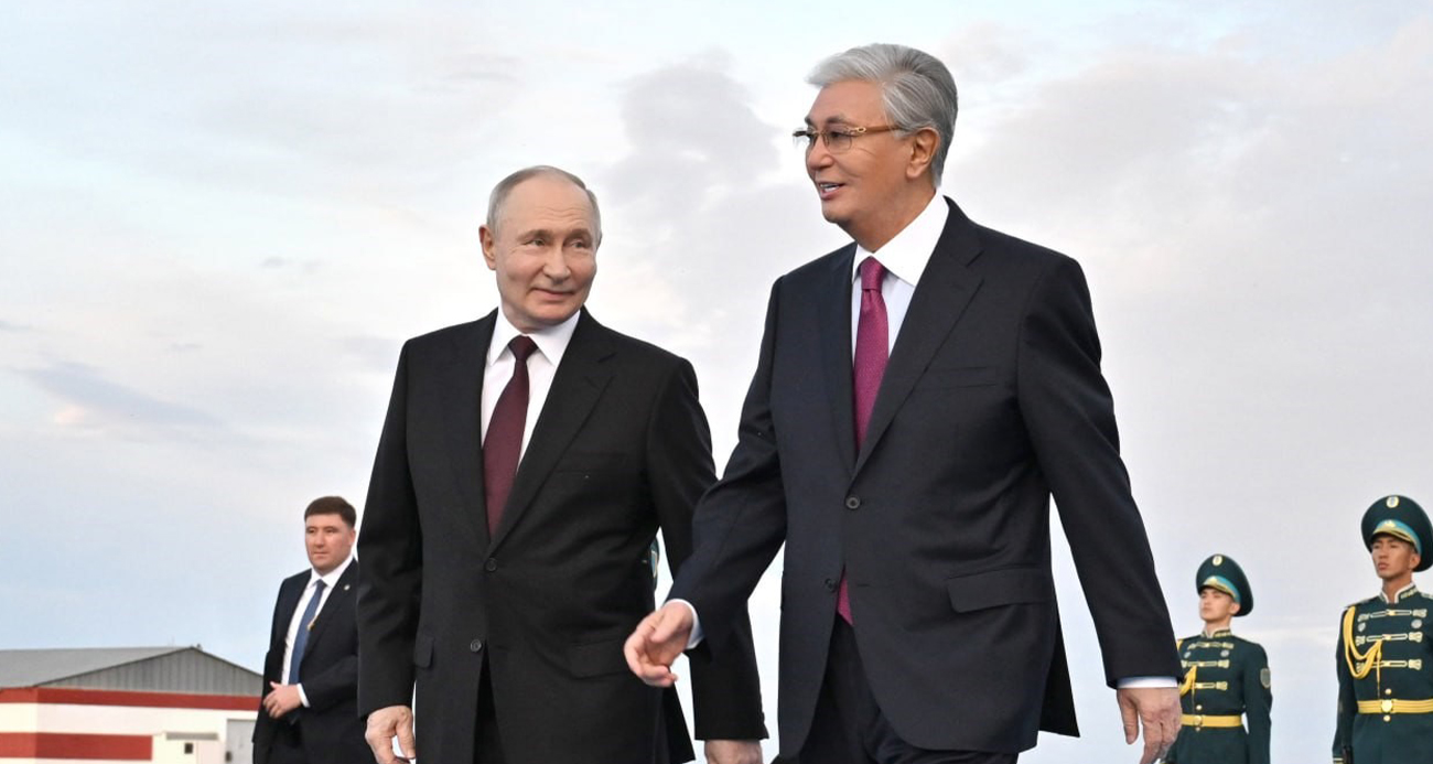 PUTİN RESMİ ZİYARET İÇİN KAZAKİSTAN’DA 