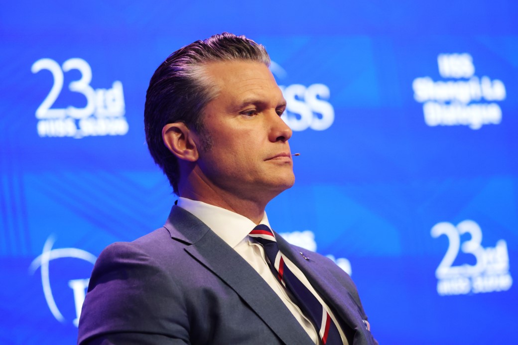 ABD SAVUNMA BAKANI HEGSETH: &QUOT;GEREKİRSE İRAN'A YÖNELİK SALDIRILARI YENİDEN BAŞLATMAYA HAZIRIZ&QUOT; 