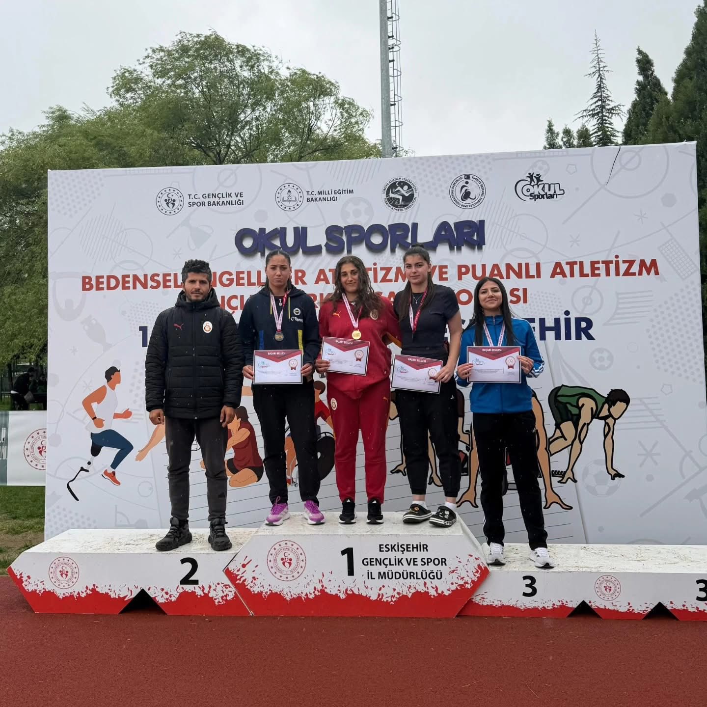 YOZGATLI SPORCU BEKTAŞ, CİRİT ATMADA TÜRKİYE ŞAMPİYONU OLDU