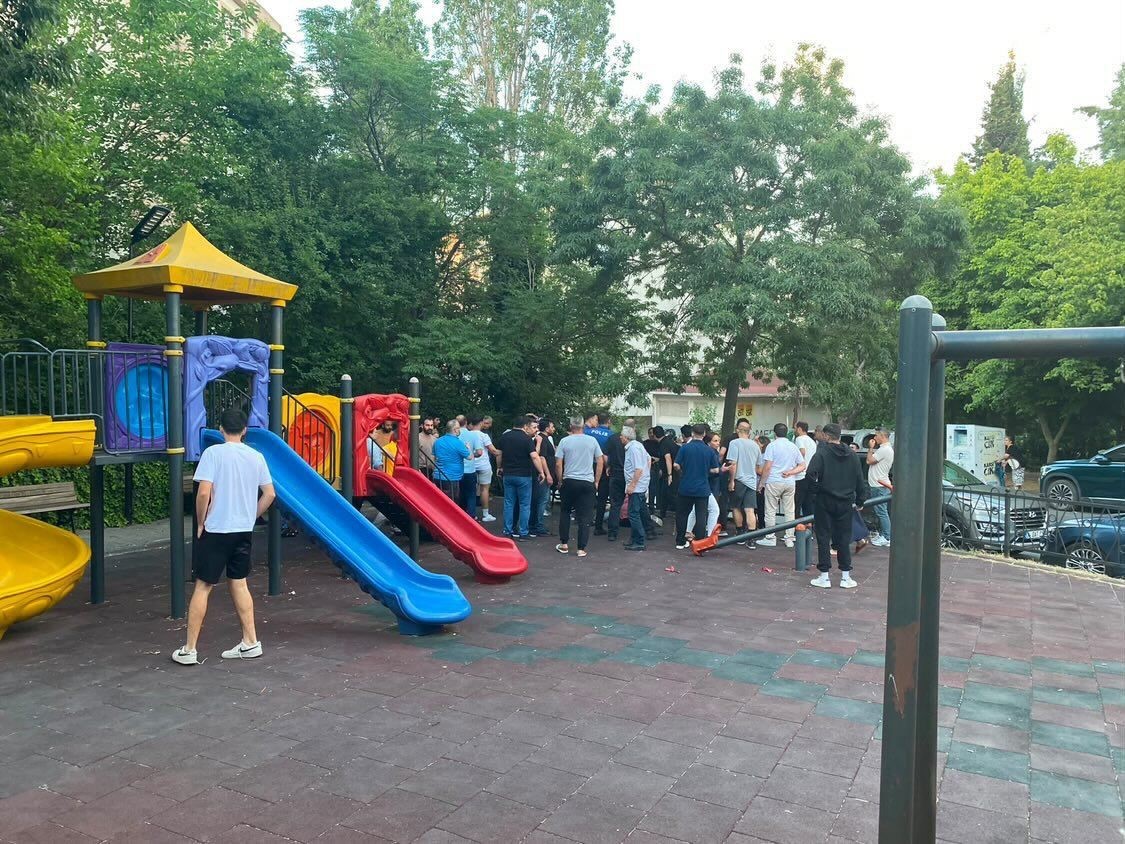 EYÜPSULTAN’DA SİLAHLI ÇATIŞMA: 5 YARALI