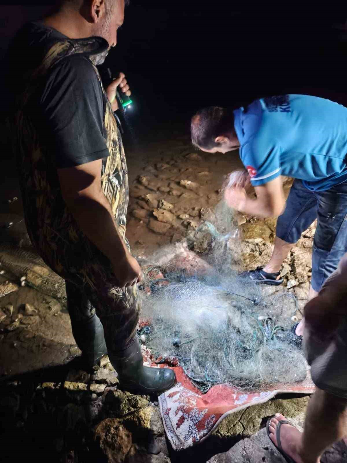 DİDİM’DE SAHİPSİZ BALIK AĞLARINA EL KONULDU