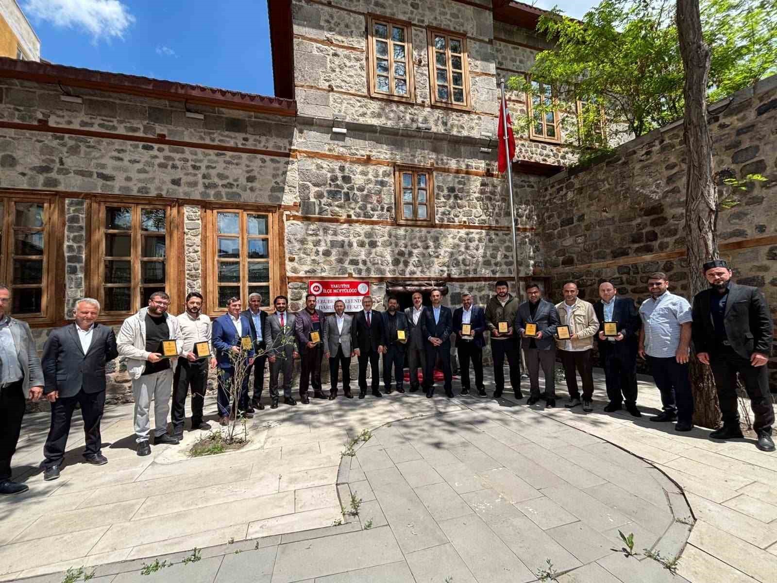 EBUBEKİR EFENDİ DARU’L HUFFAZ’I DA YIL SONU HEYECANI