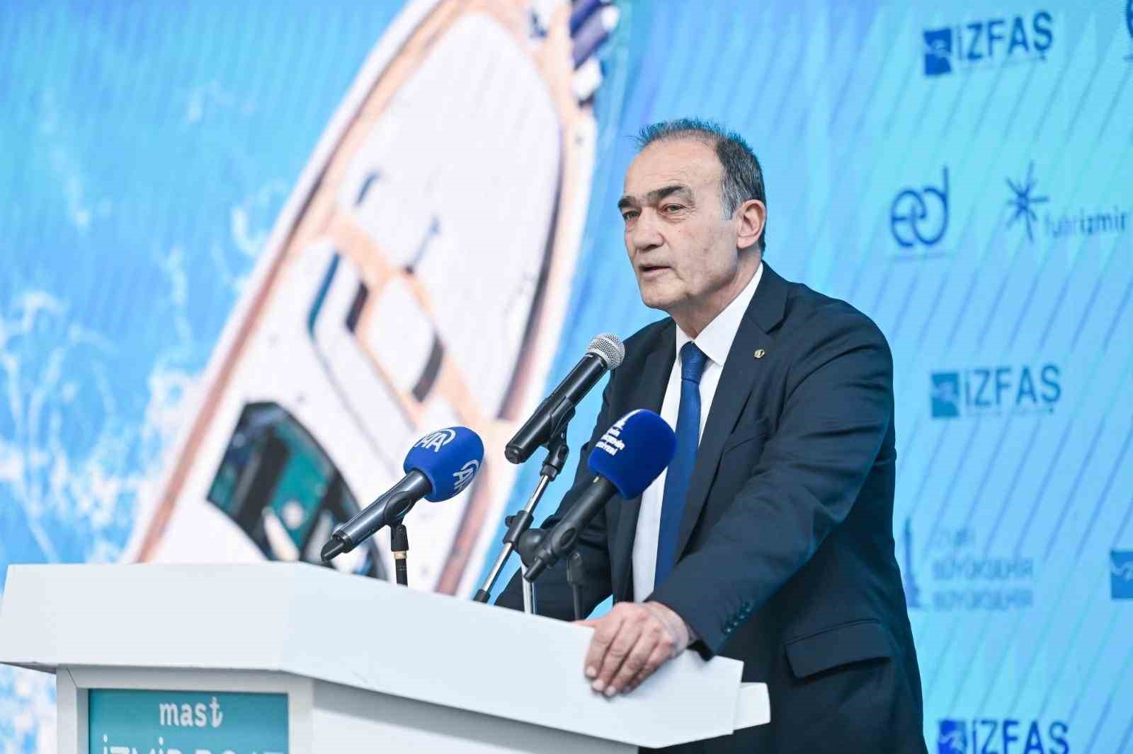 İZMİR BÜYÜKŞEHİR BELEDİYE BAŞKANI TUGAY’IN ARDINDAN PEŞ PEŞE İSTİFALAR