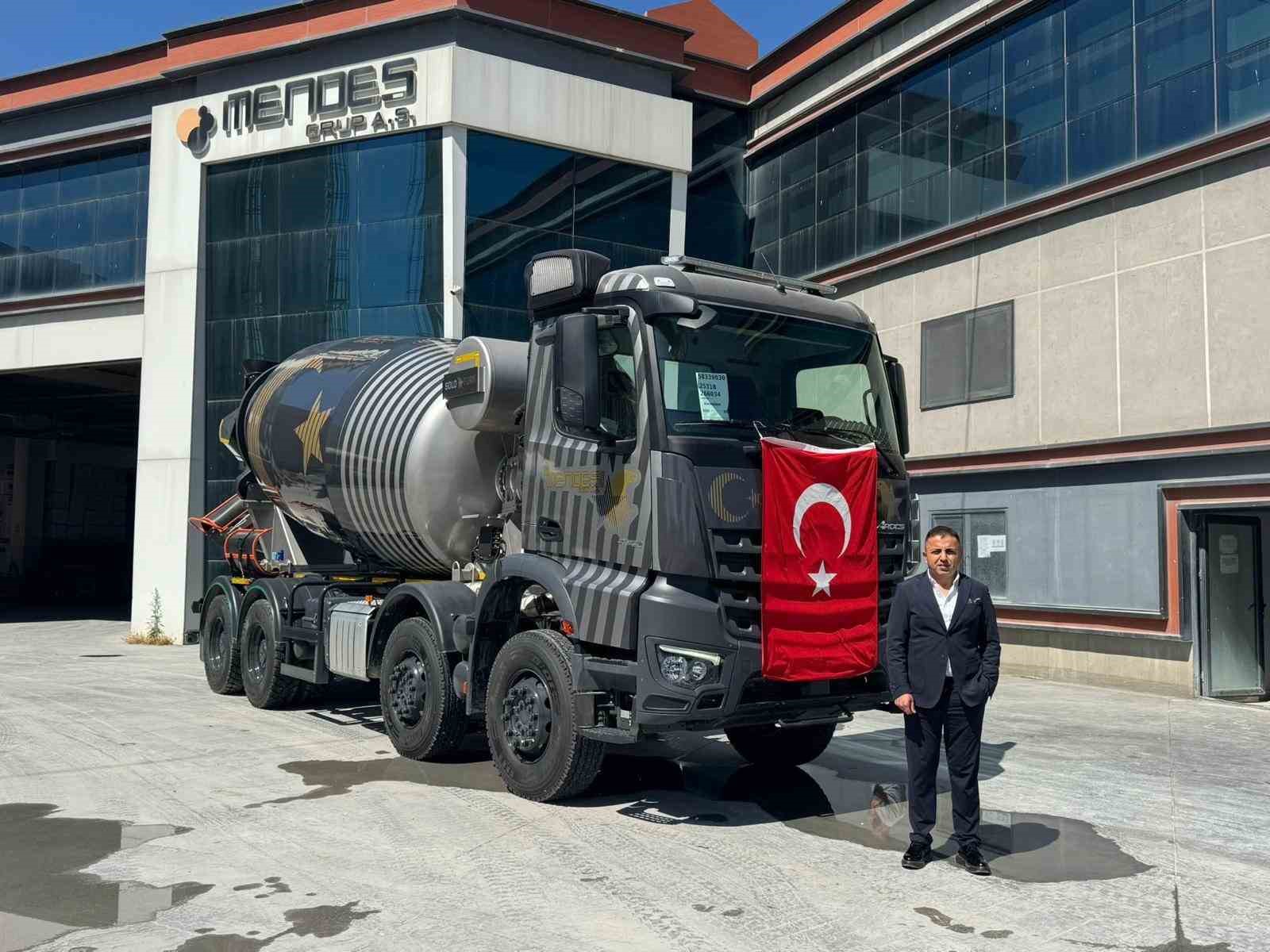 AYDINLI İŞADAMINDAN SOLO TÜRK’E BETON MİKSERLİ TEŞEKKÜR