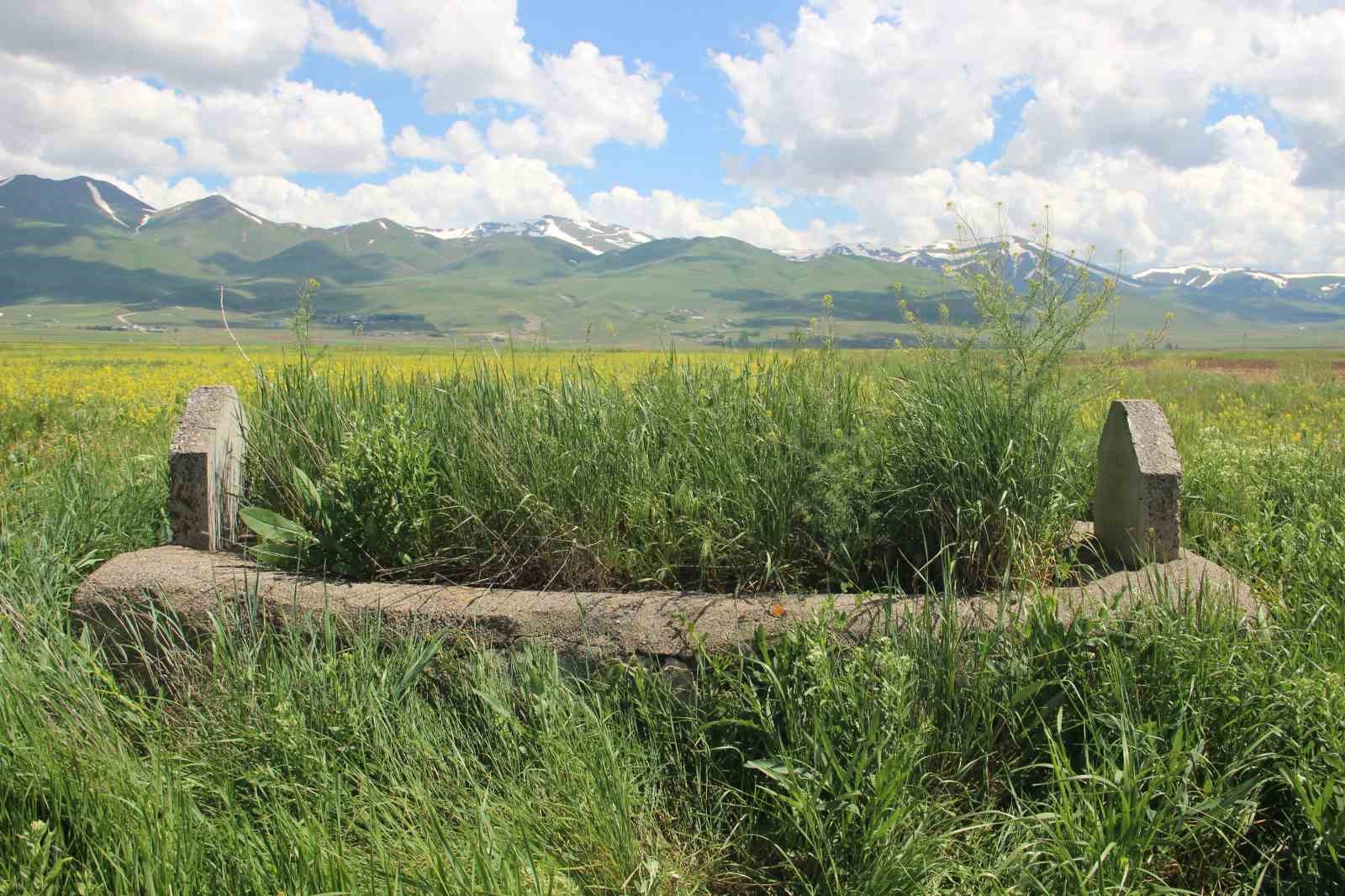 93 HARBİ’NİN MEÇHUL ŞEHİDİ 149 YILDIR ERZURUM OVASI’NDA NÖBET TUTUYOR