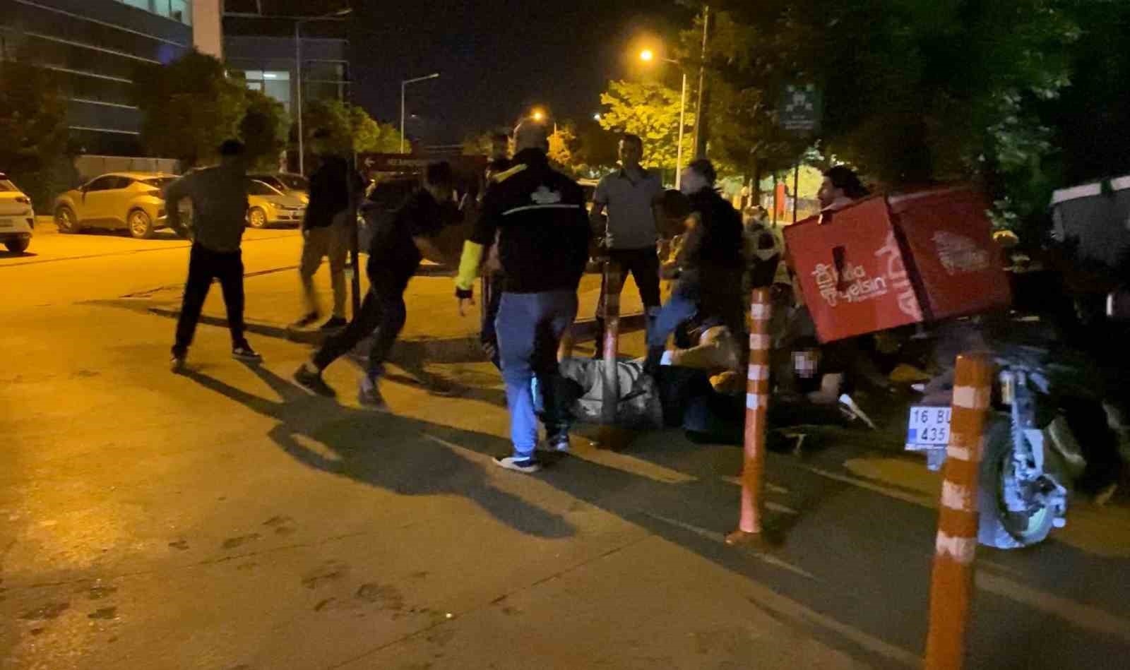 SOKAK RİNGE DÖNDÜ, YUMRUKLAR HAVADA UÇUŞTU